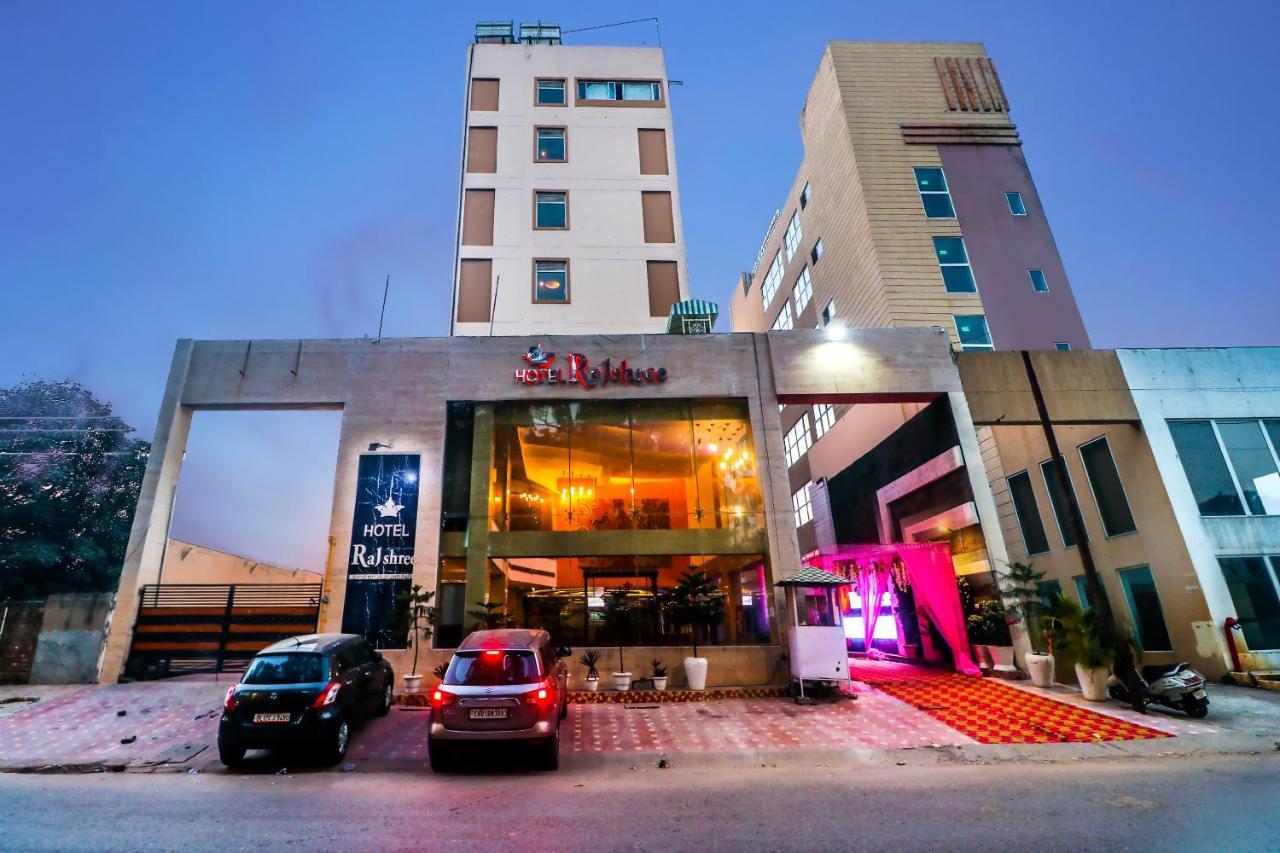 Hotel Rajshree & Spa Chandīgarh Extérieur photo