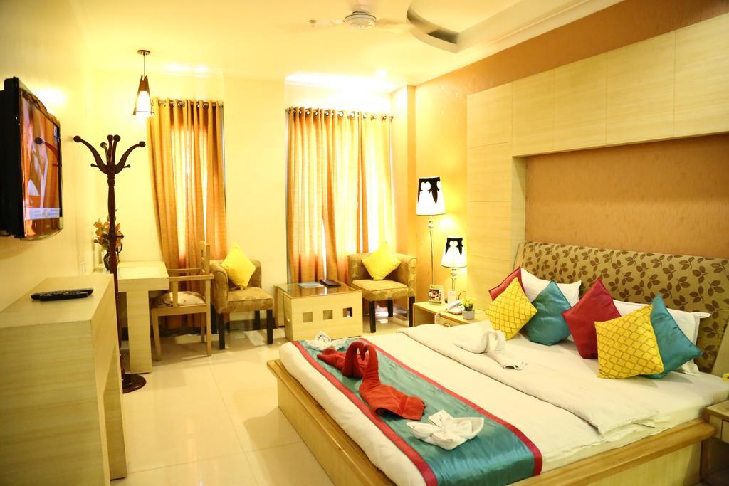 Hotel Rajshree & Spa Chandīgarh Extérieur photo