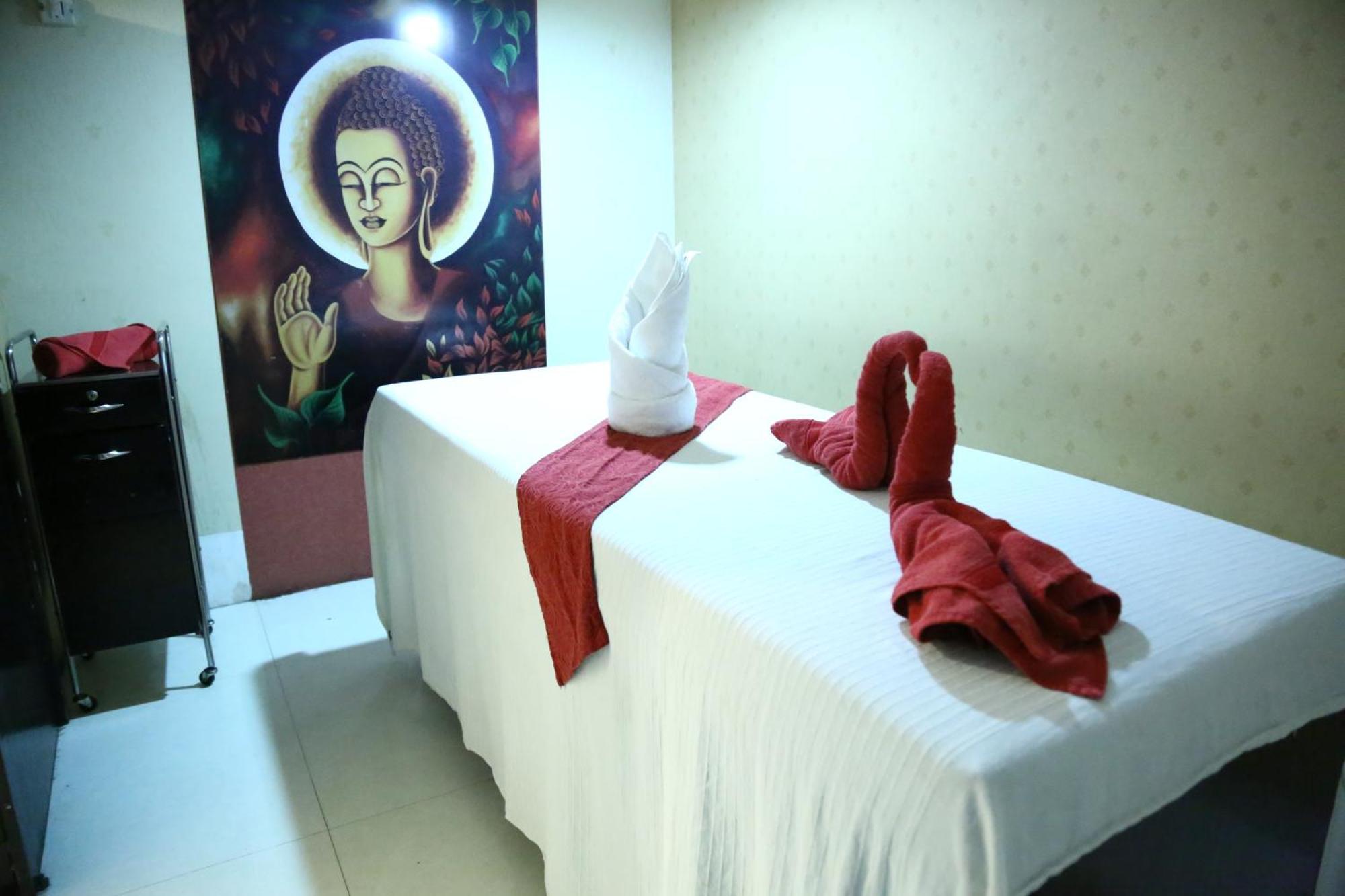 Hotel Rajshree & Spa Chandīgarh Extérieur photo
